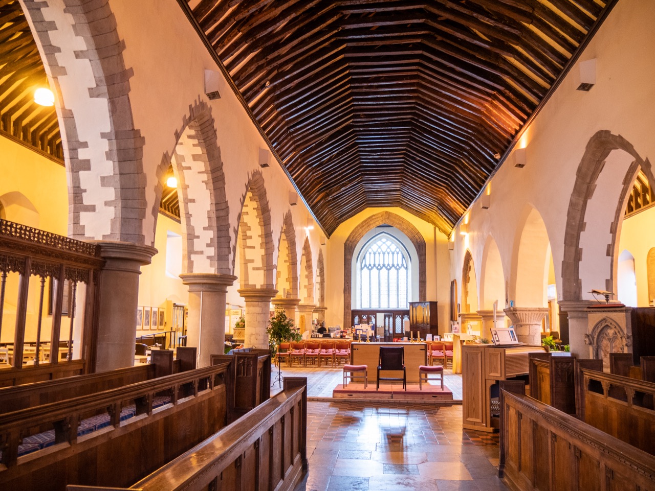 St Marys Church Eglwys Y Santes Fair Brecon Aberhonddu Visit A Church