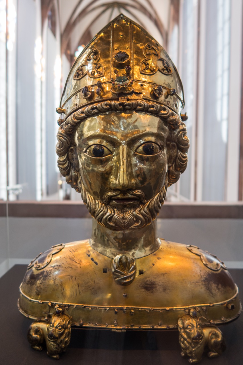 Münsterschatz: Büstenreliquiar des hl. Pantalus, nach 1270