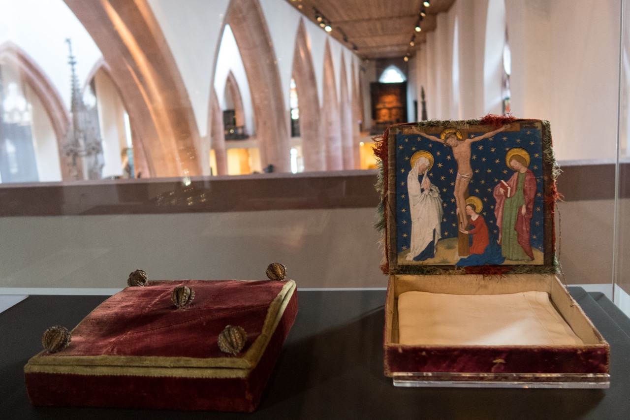 Münsterschatz: Zwei Korporalienladen, 15. Jh.