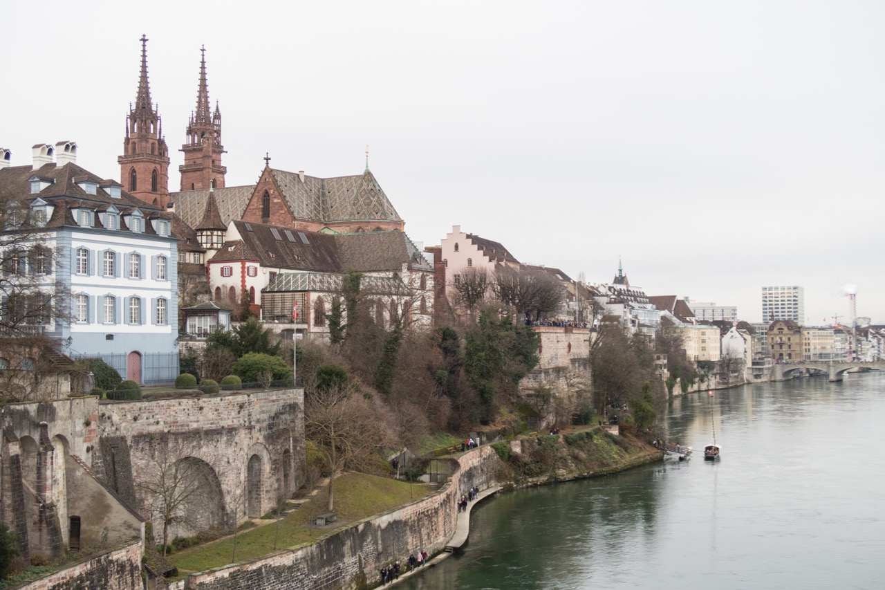 Außenansicht Rheinfront