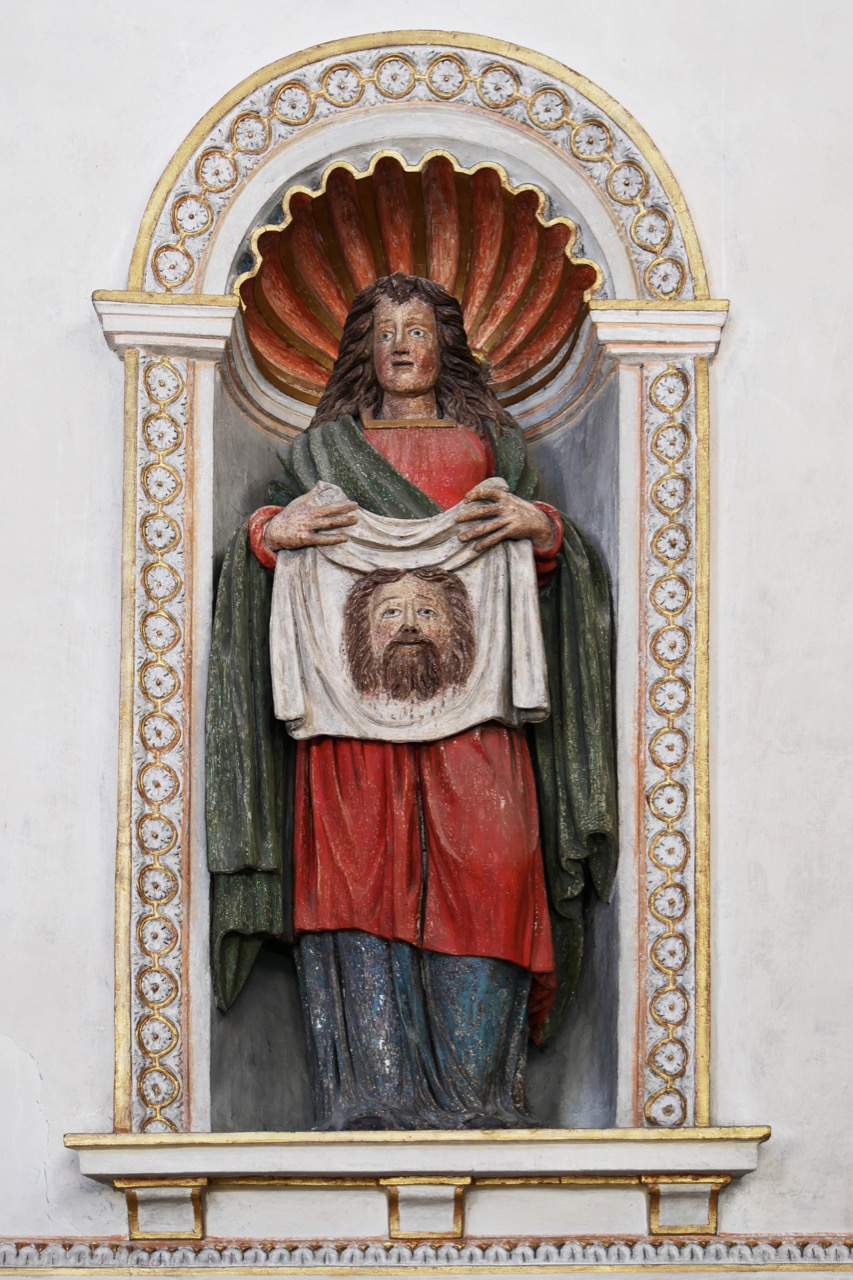 Statue der hl. Veronika