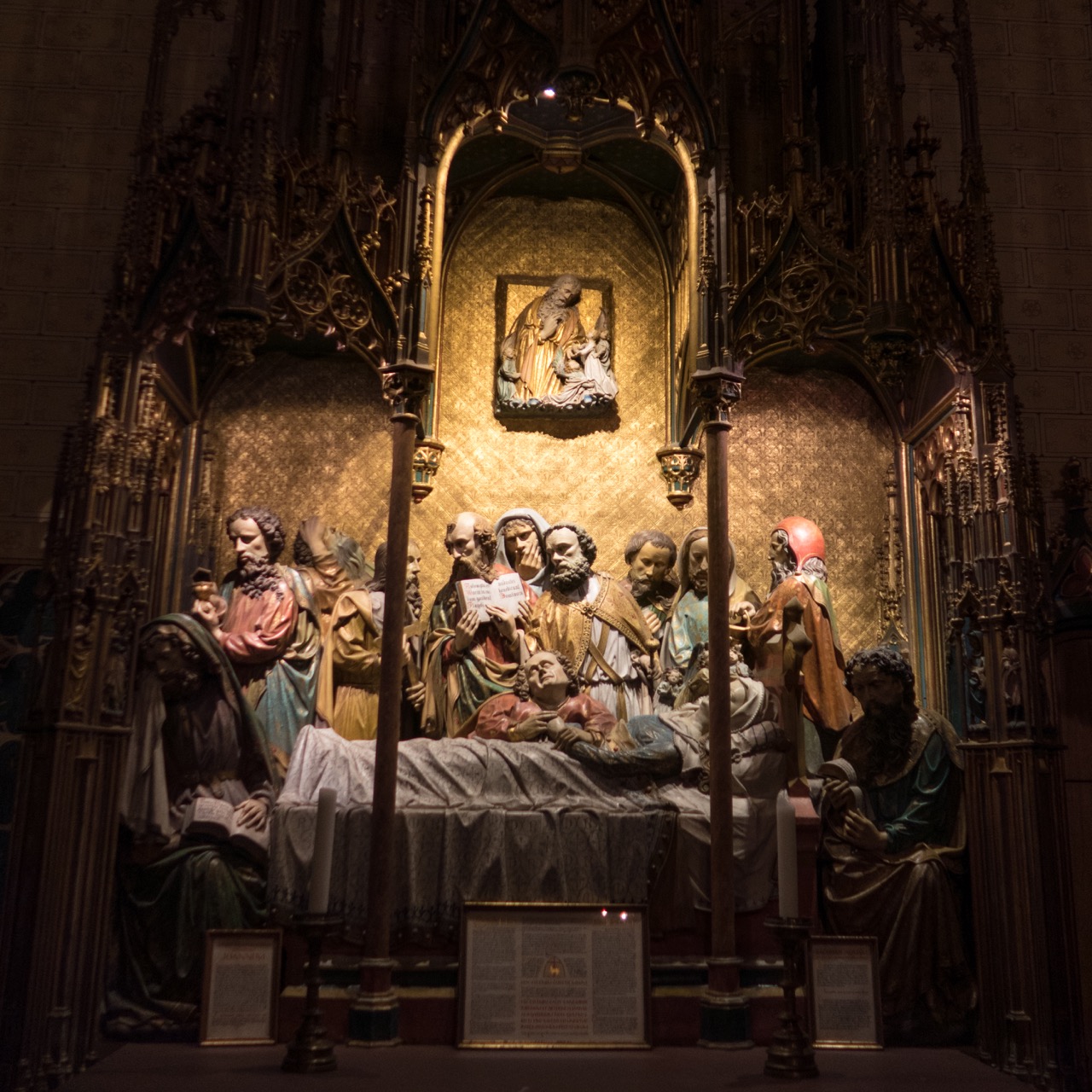 Maria-Schlaf-Altar