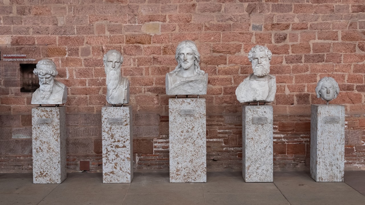 Köpfe von Monumentalfiguren Christi und der vier Evangelisten (Gustav Kauper, 1880–1887, zerstört 1953)