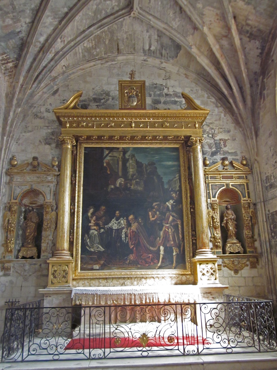Altar in der „Chapelle des Rois“ (Dreikönigskapelle)