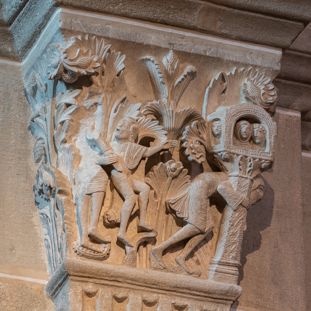 Langhaus, Kapitell: Samson stürzt die Säulen des Tempels