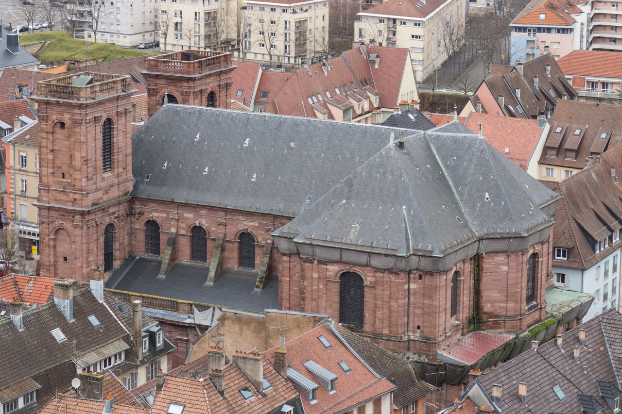 Blick auf die Kathedrale von der Festung von Belfort