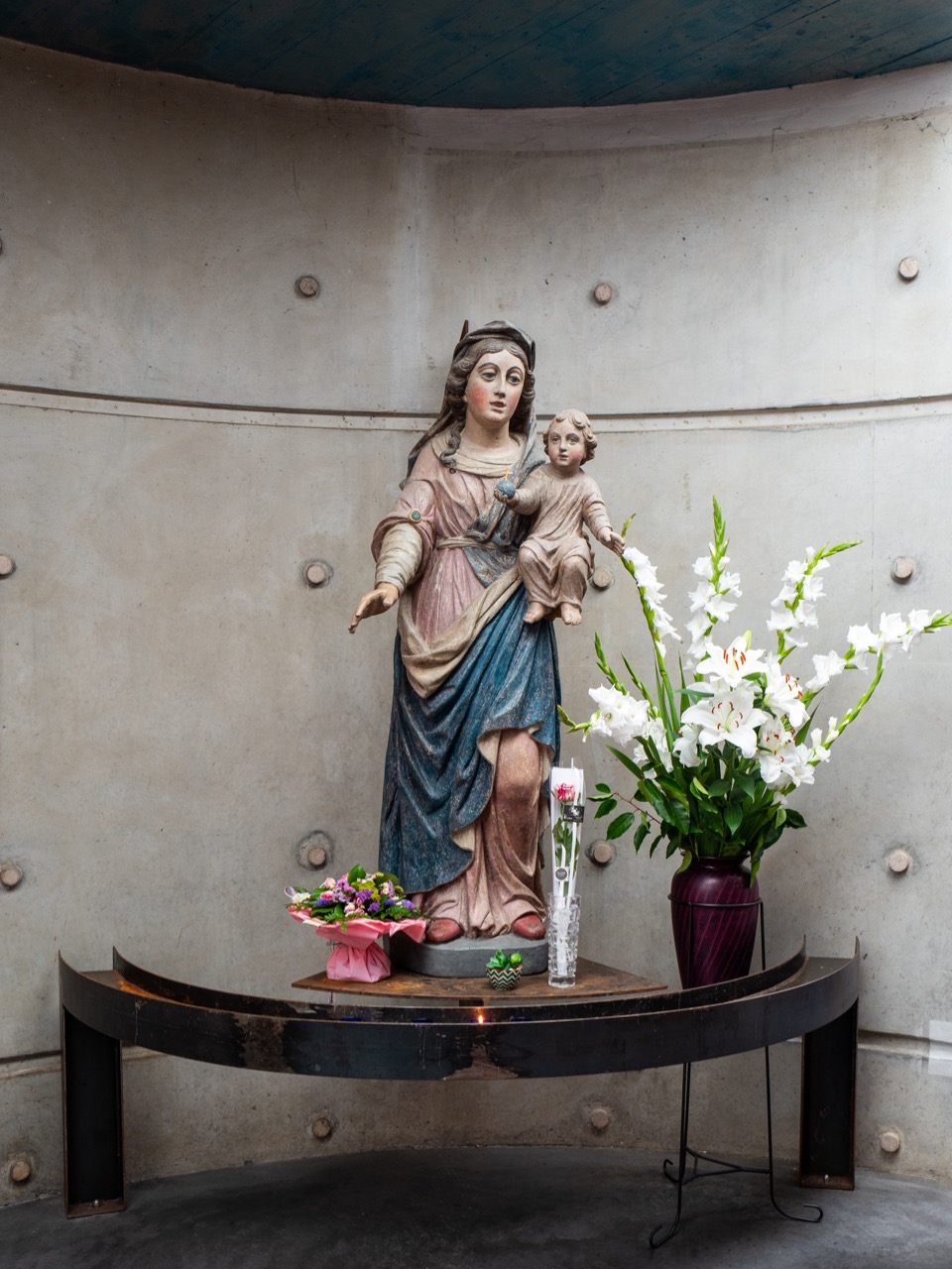 Marienaltar (Marienstatue Ende 17. Jh.)
