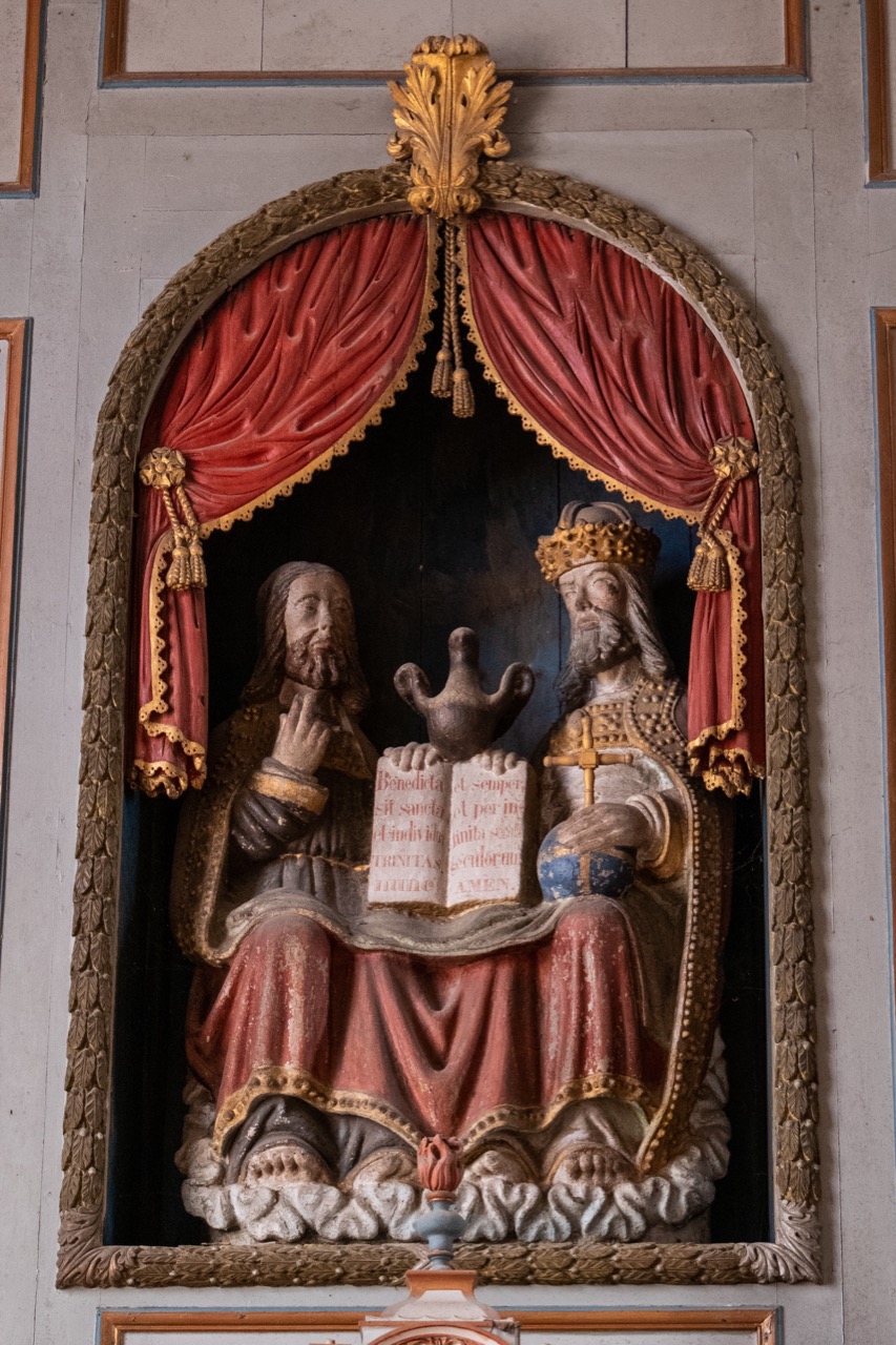 Altaraufsatz „Dreieinigkeit“ (nördl. Seitenaltar, um 1500)