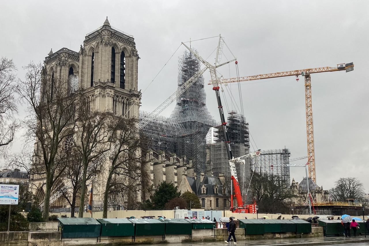 Wiederaufbau nach dem Brand von 2019