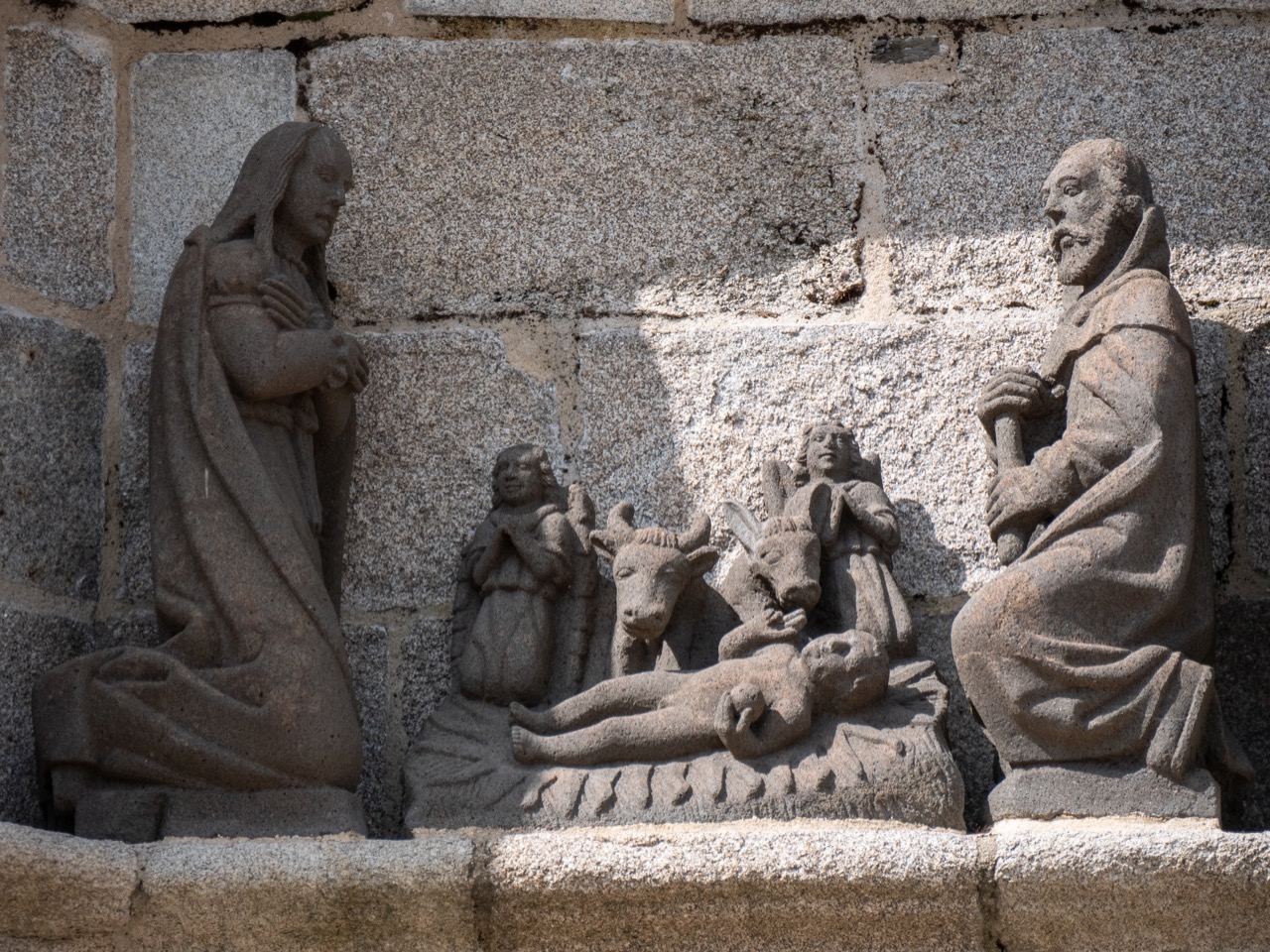 Calvaire, Detail der Südseite (Geburt Jesu, Bastien und Henry Prigent, 1555)