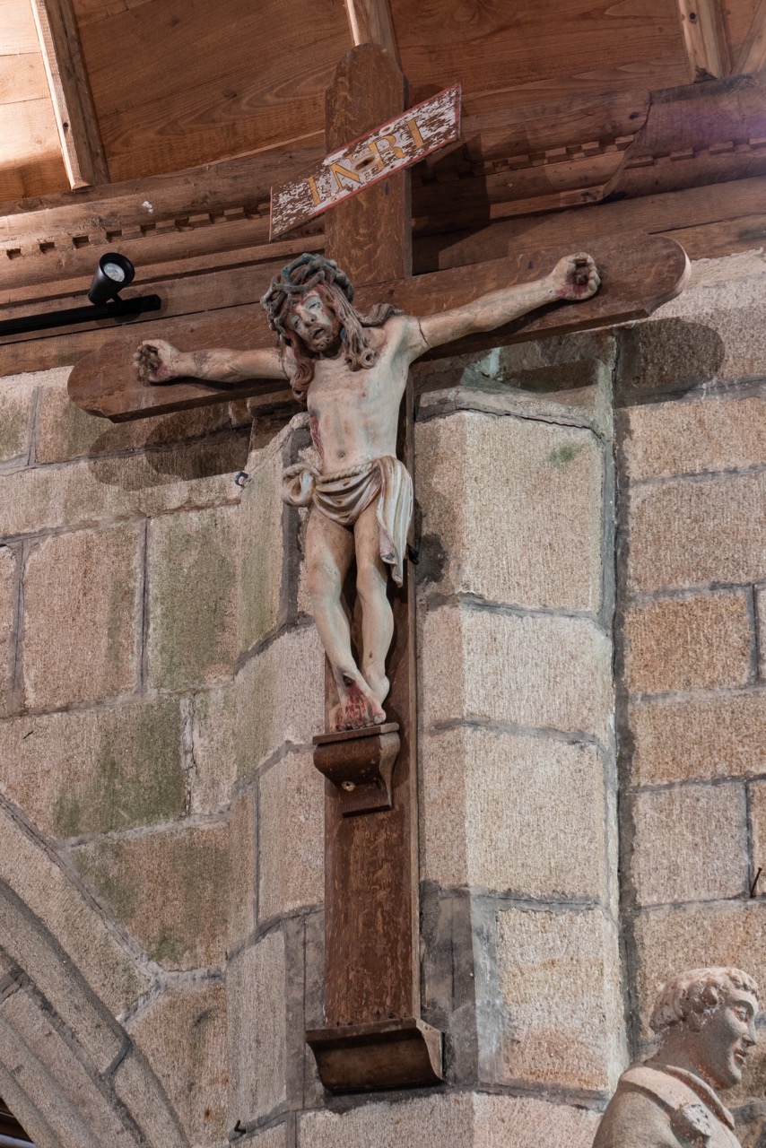 Hölzernes Kruzifix (frühes 18. Jh.)