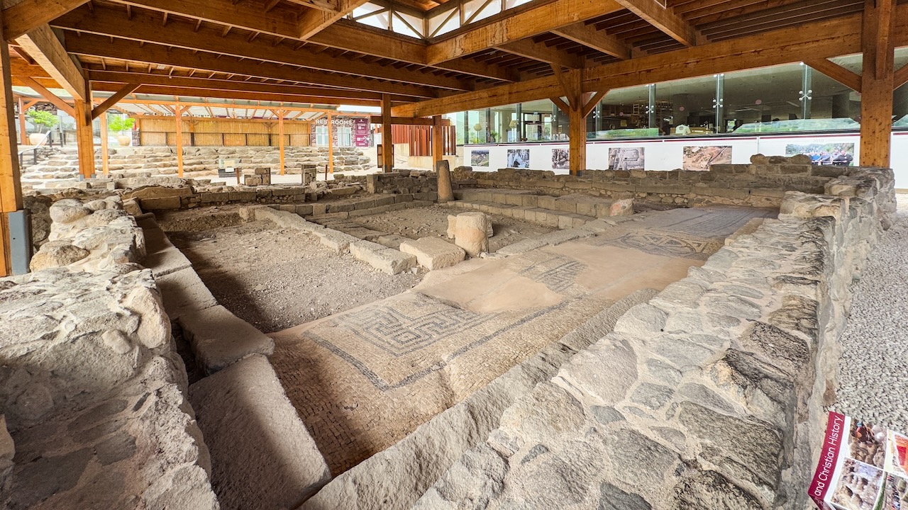 Ausgrabungen Synagoge, Ansicht von Südosten