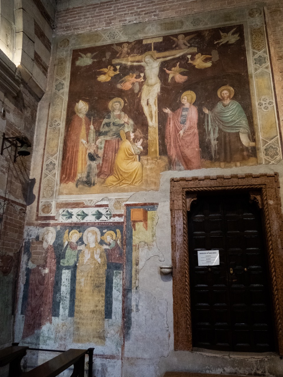Fresko „Kreuzigung“ (Schule von Altichiero, Mitte 14. Jh.)