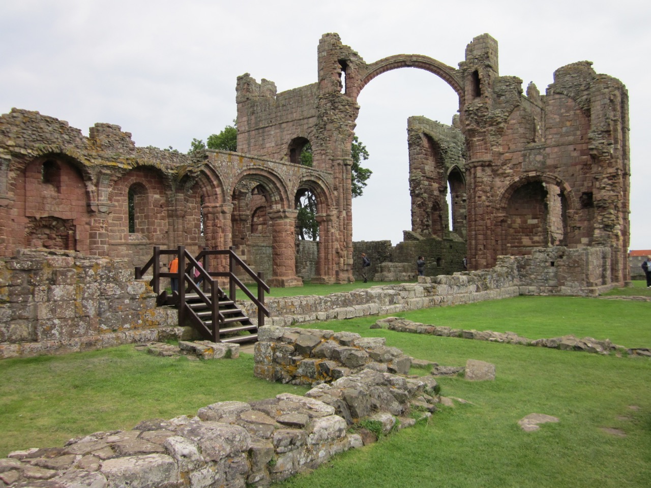 Lindisfarne Priory, Innenansicht