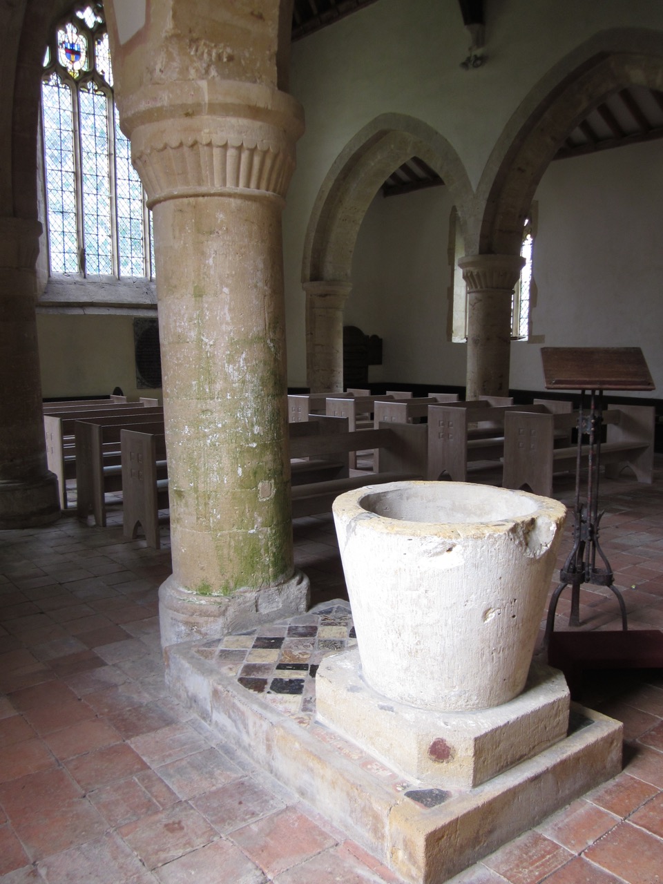 Font (Anglo-Saxon or early Norman)