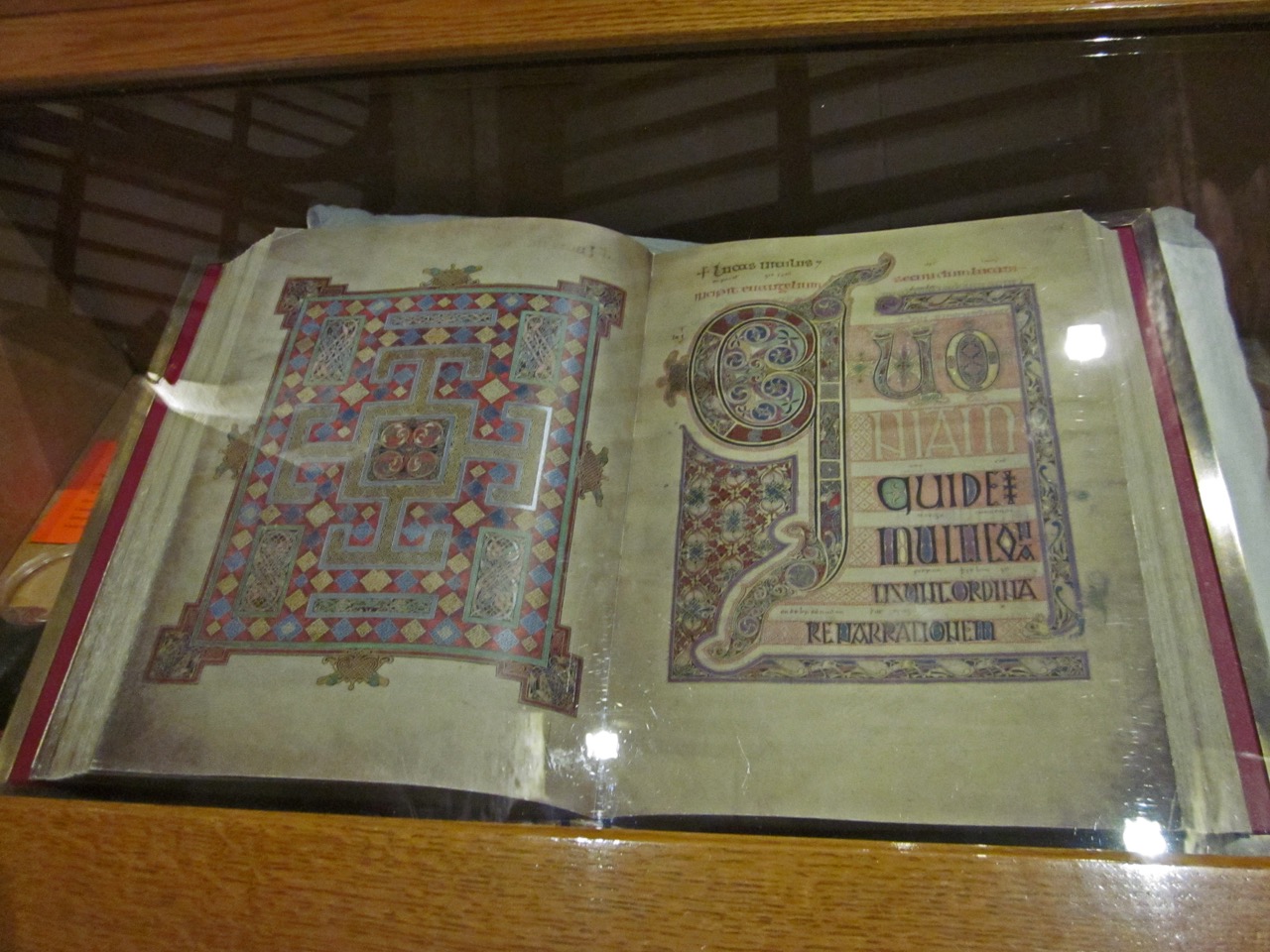 Lindisfarne Gospel (Facsimile)