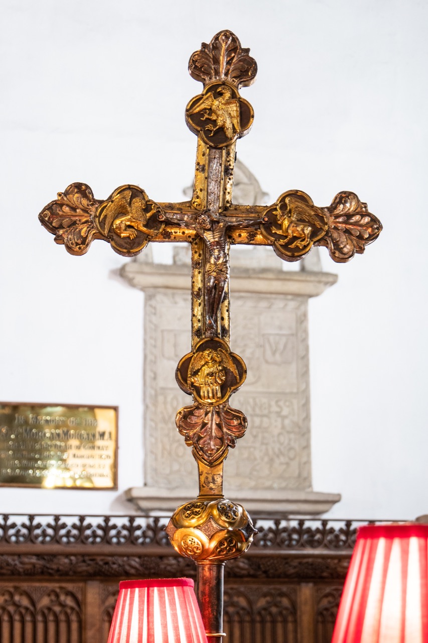 Processional Cross, in use in the Cathedral of Monza (Italy) until the 18th cent.