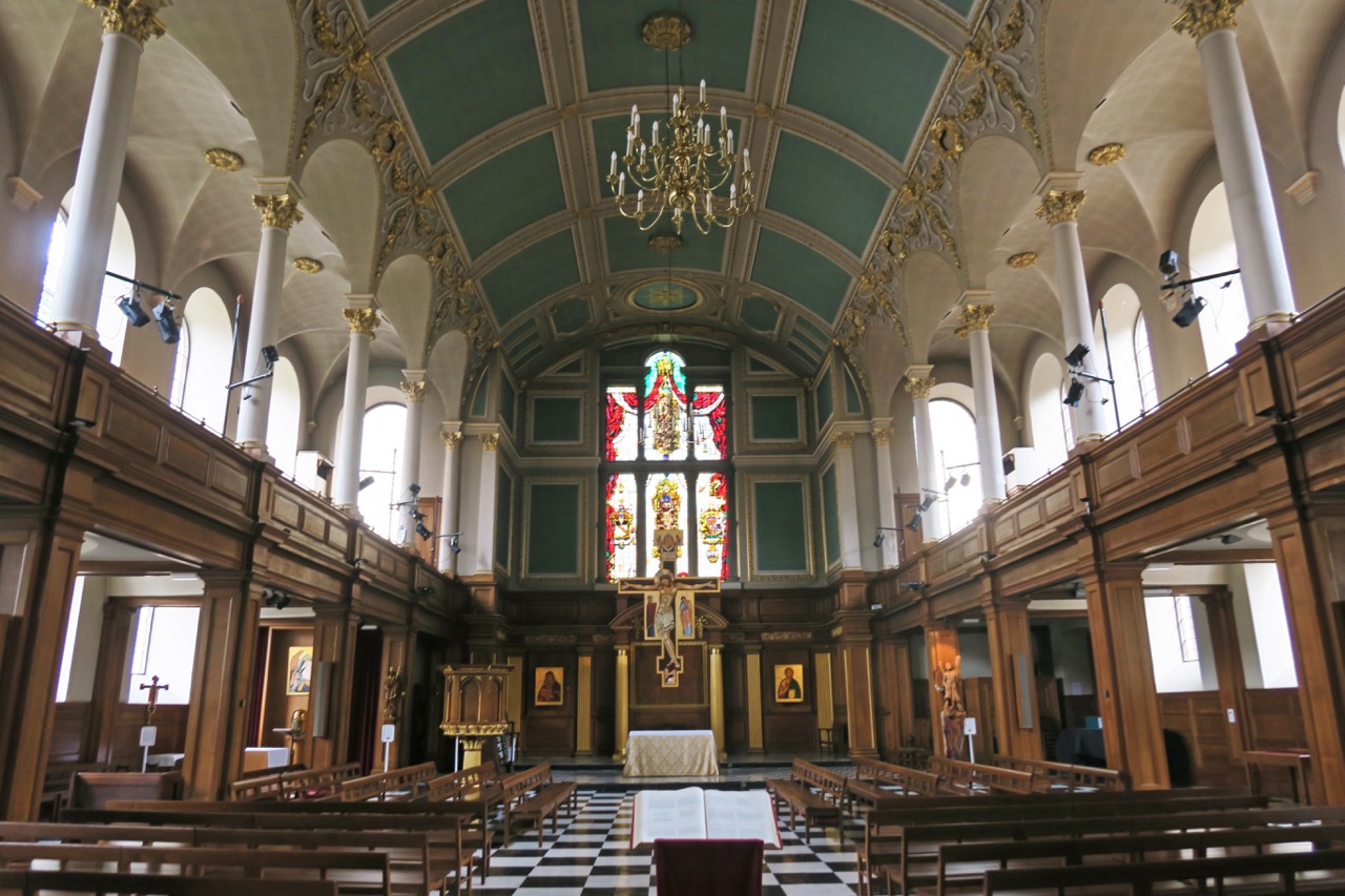 Interior view before the renovation of 2018–19