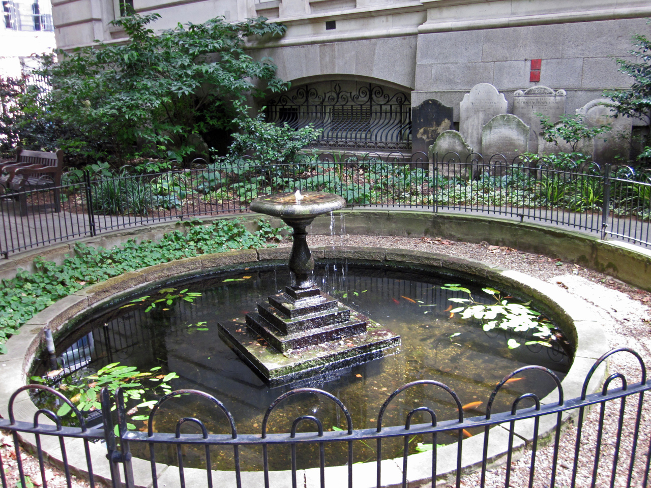 Außenansicht vom Postman’s Park