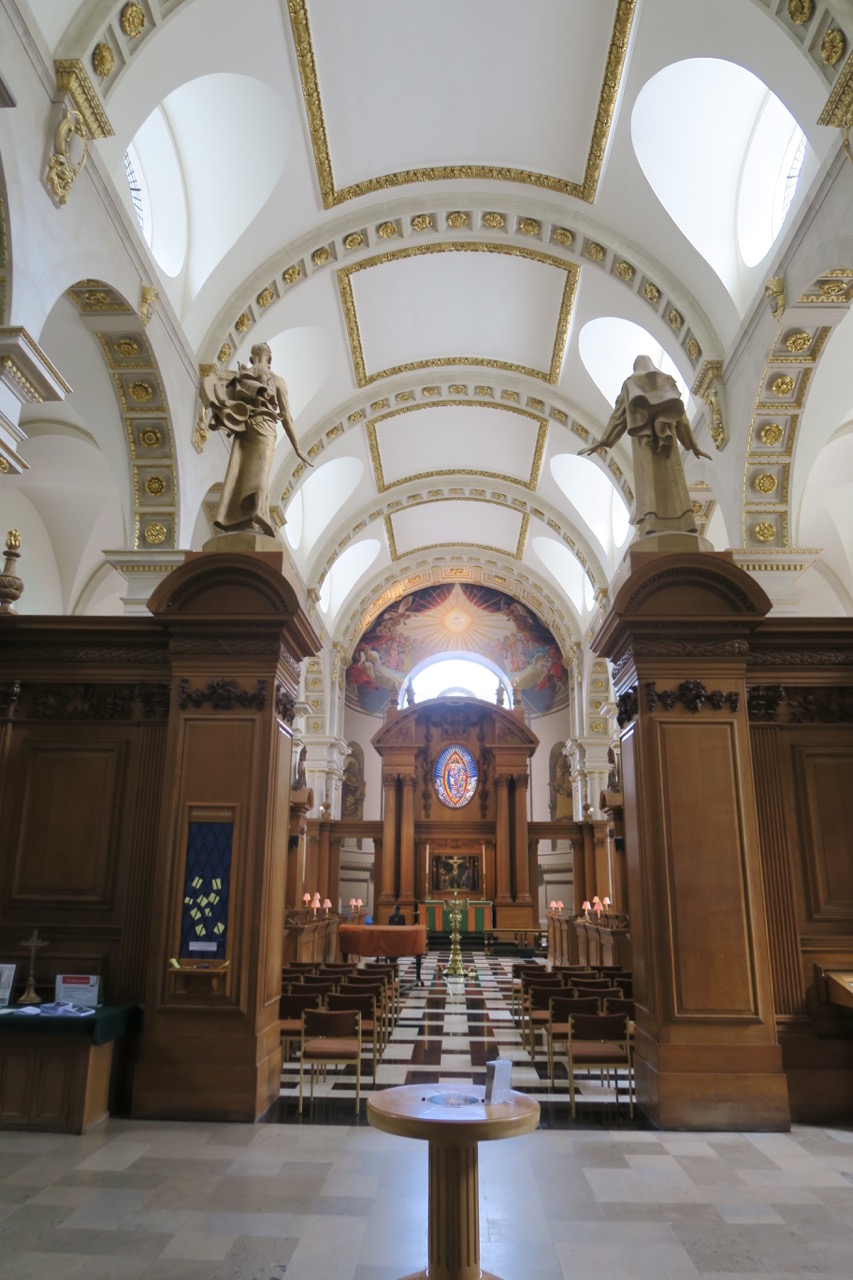 St Bride Fleet Street, interior view