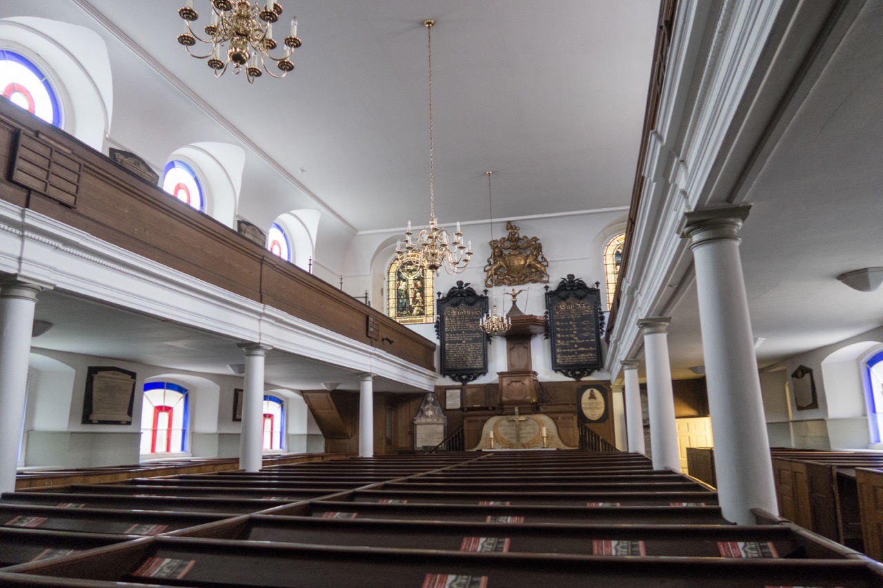 St George's German Lutheran Church, interior view