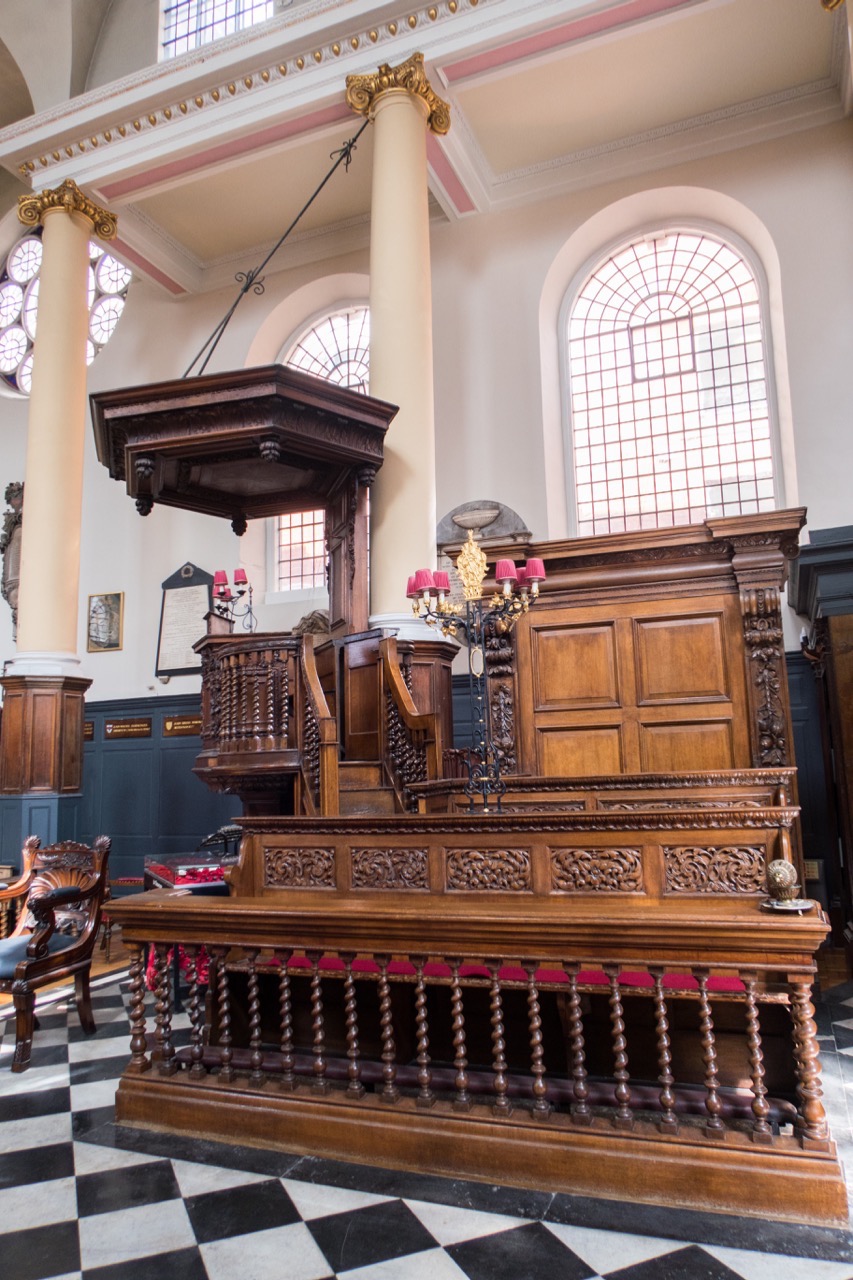 Choir pews (originally in St Michael Queenhithe)