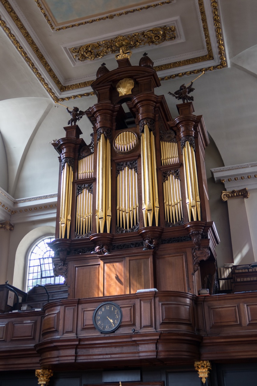 Organ (“Father” Smith, 1718)