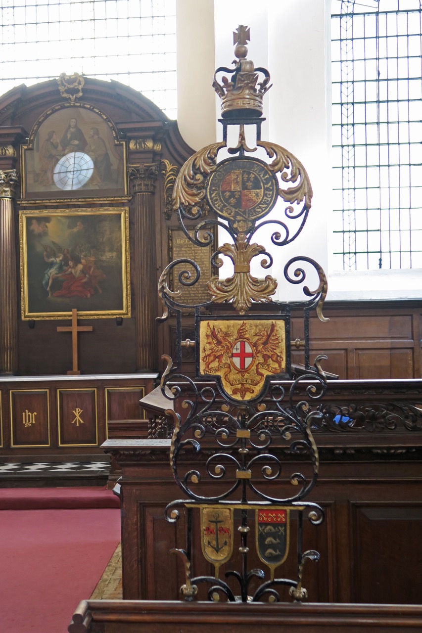 Sword rest