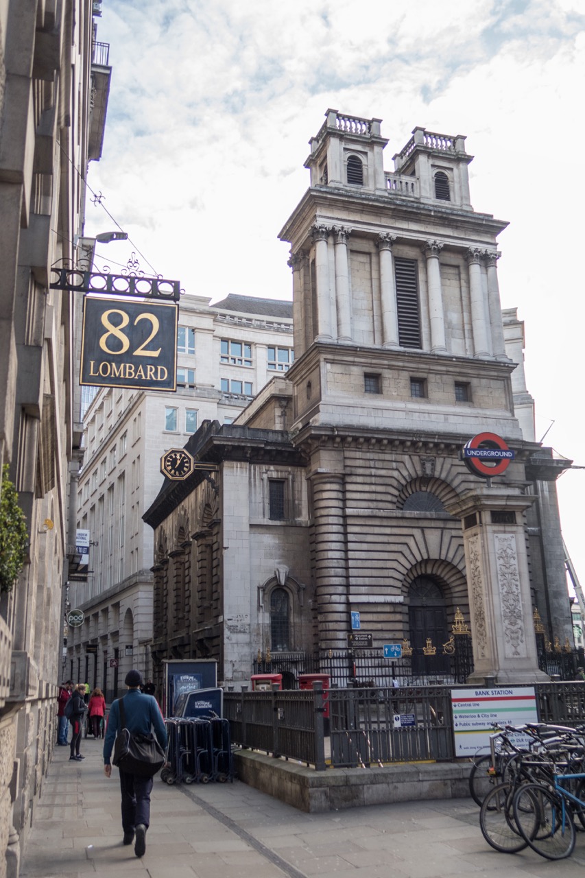 St Mary Woolnoth, Außenansicht