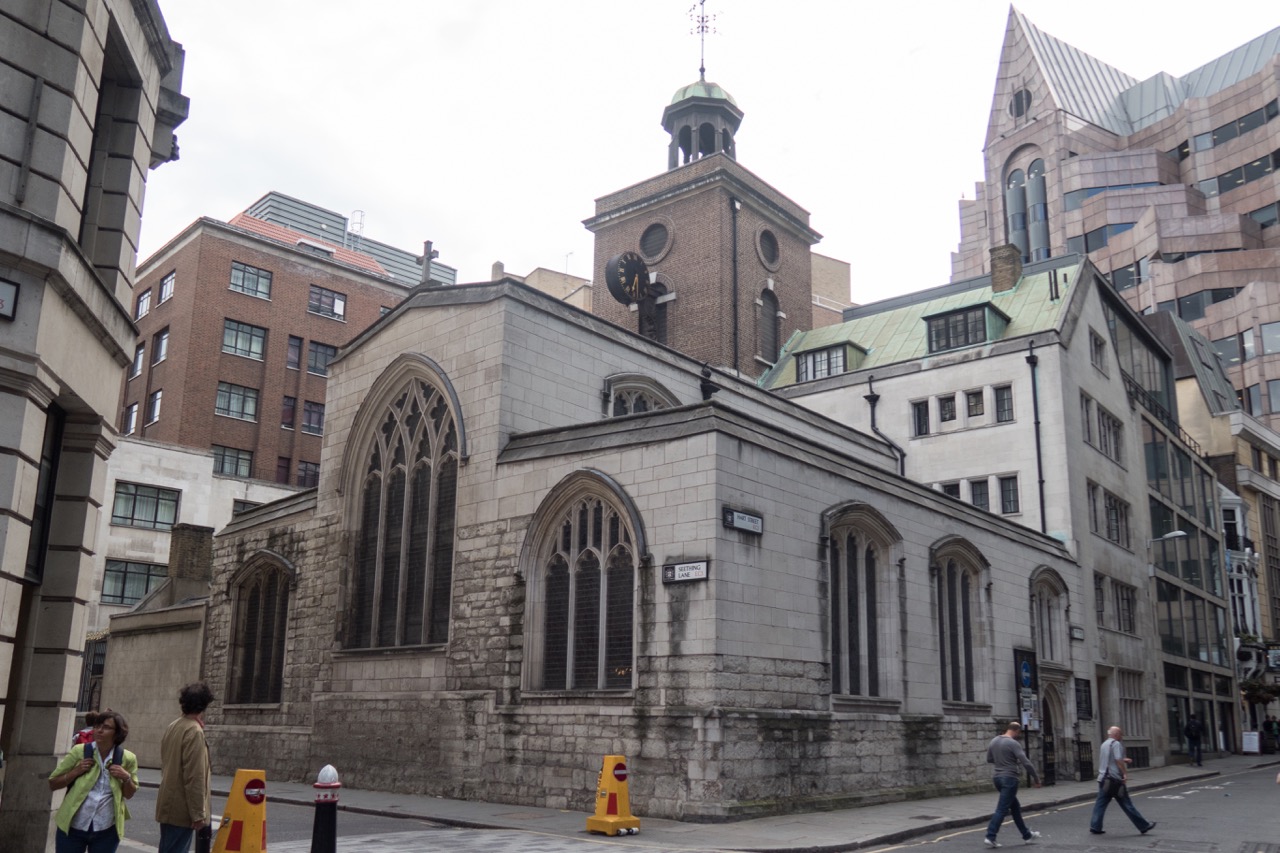St Olave Hart Street, exterior view