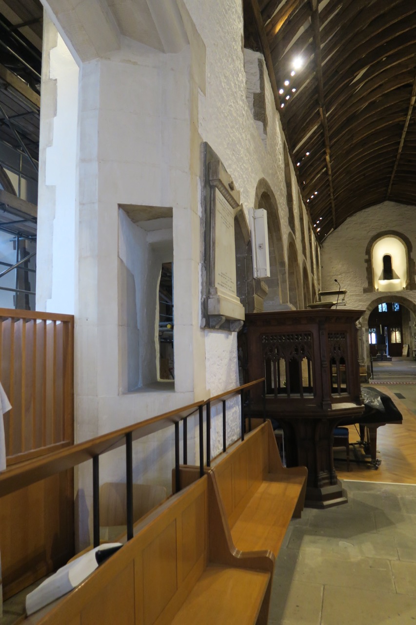 Hagioscope (squint) between nave and south aisle