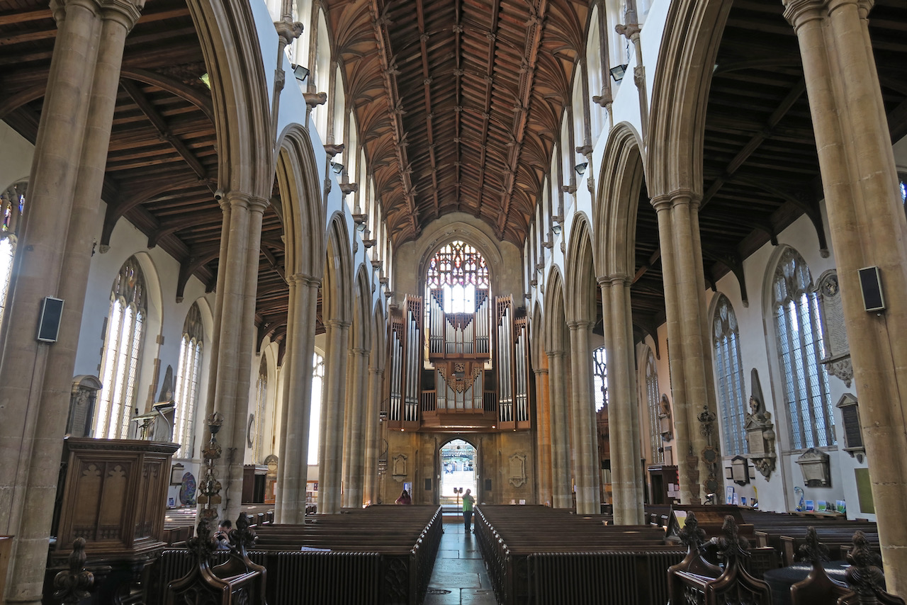 Interior view to the organ gallery