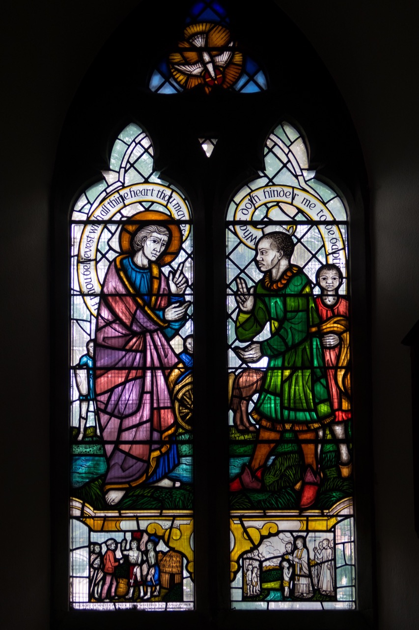 Stained glass window “Ethiopian/Livingstone” in the north wall (1963)